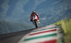 足彩网直播团队_邵一期集训名单惹风波，争议门将与新锐双子星齐亮相