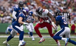 足彩网体育公司|法甲烽火，朗斯强势冲击冠军宝座，欧塞尔深陷降级泥潭客场难逃一劫