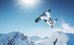 足彩网赛事中心-罗纳尔迪尼奥分享21年前对阵桑坦德竞技经典进球 深情追忆与德科、埃托奥并肩作战岁月