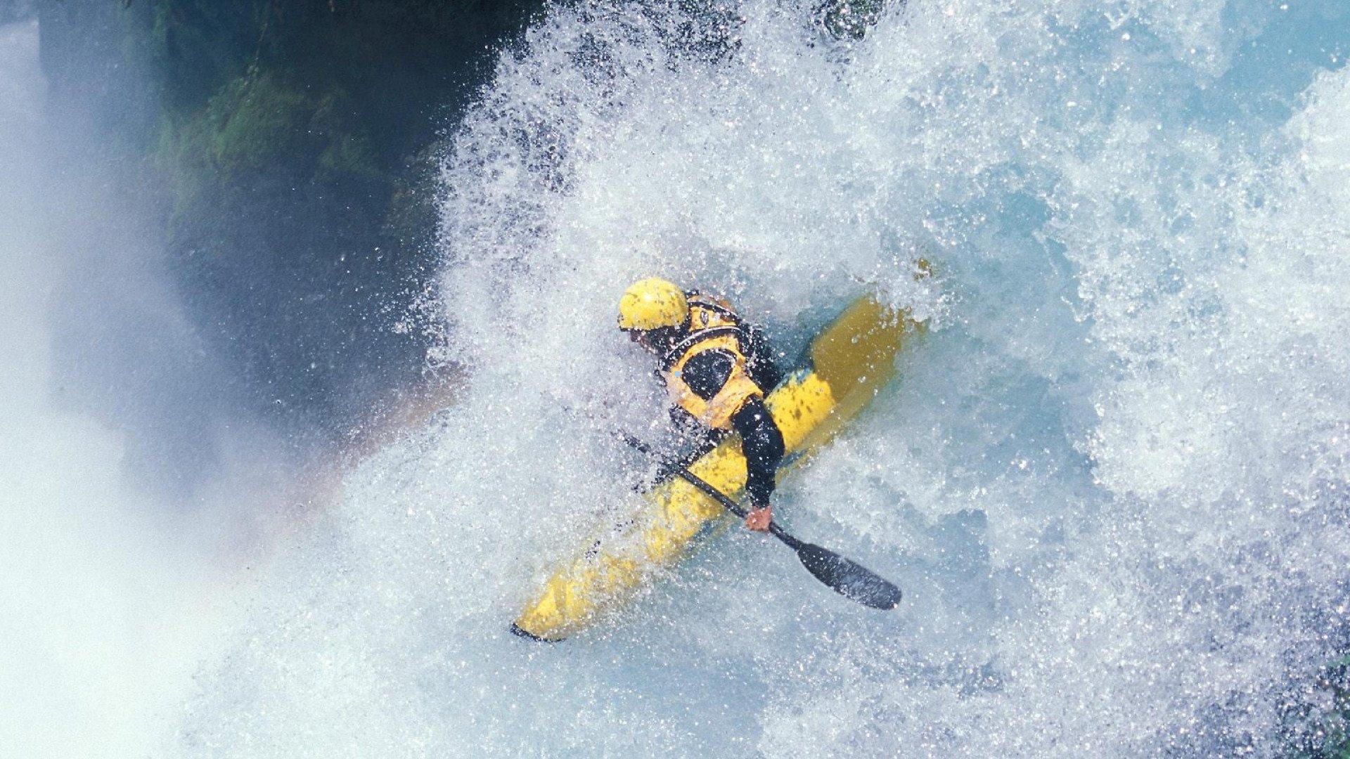 电讯报披露，诺维奇瞄准射手卡斯帕-霍，曼城战中闪电双响引关注